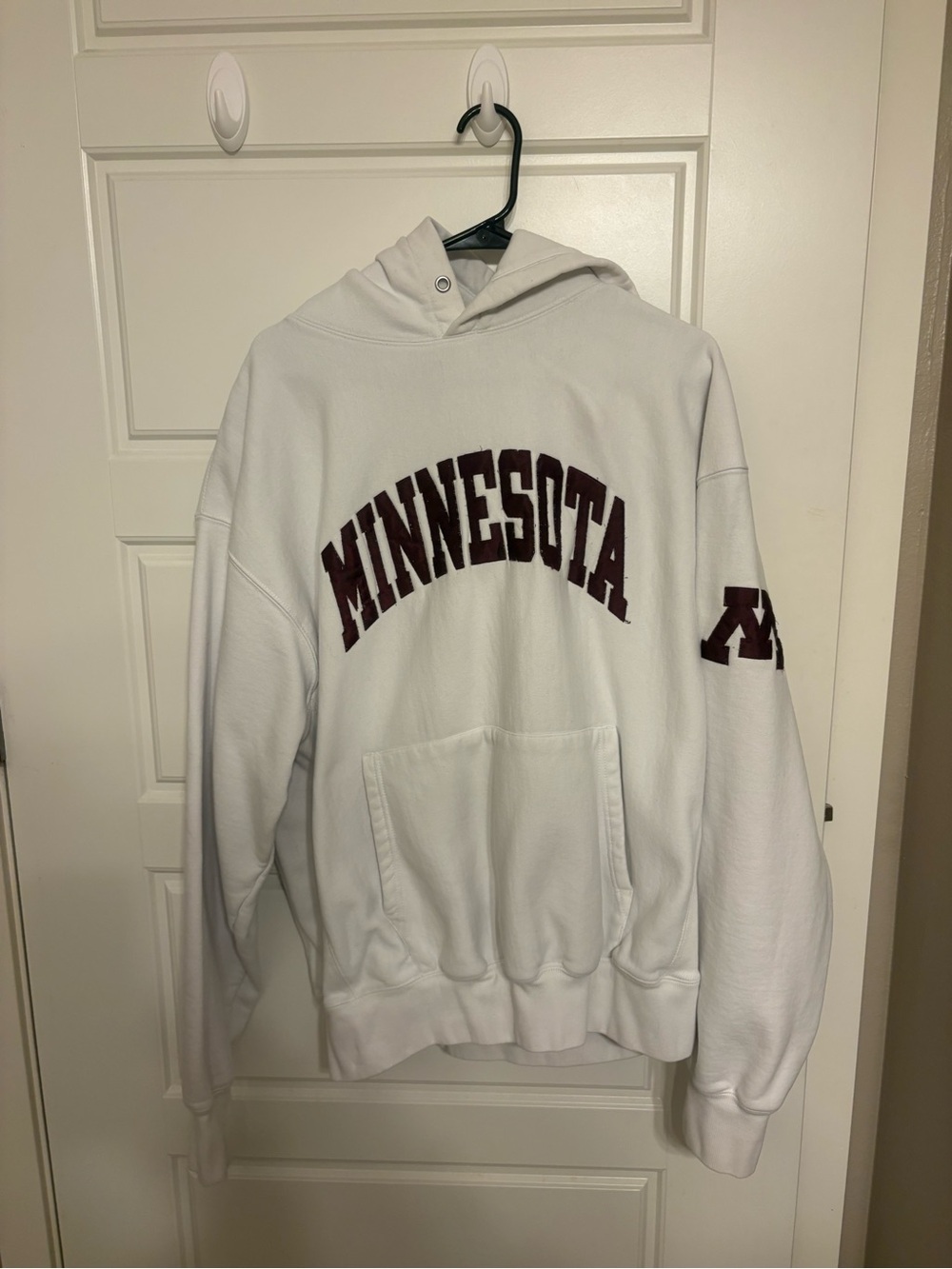 University of Minnesota Gophers Pullover Hoodie - White with Maroon Lettering